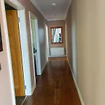 Stylish 4 Bedroom House By The Sea *