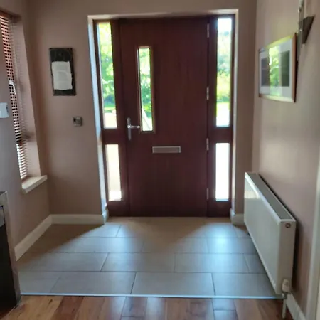 Stylish 4 Bedroom House By The Sea Wexford