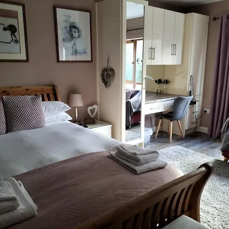 Stylish 4 Bedroom House By The Sea Wexford